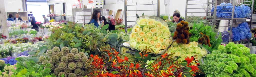 Image of wholesale flower market.